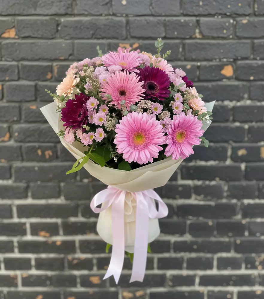 Букет цветов из: Герберы и Хризантемы в Казьминском