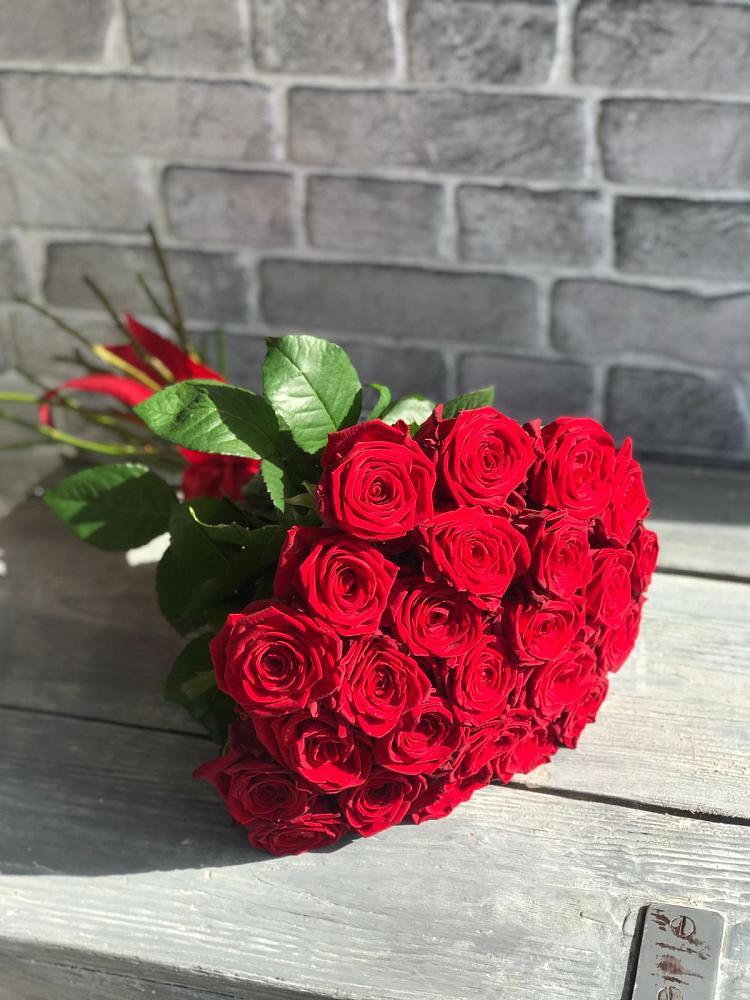 Букет Красные розы Фридом в Казьминском