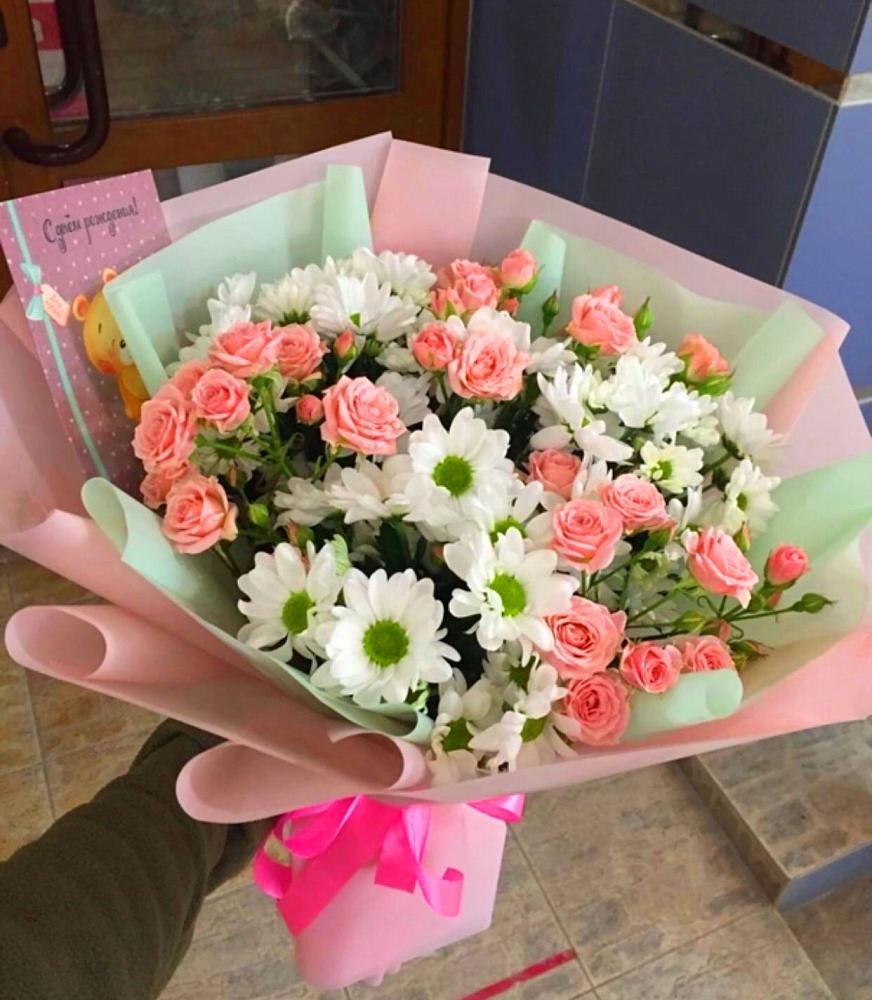 Букет цветов из: Розы и Хризантемы в Казьминском