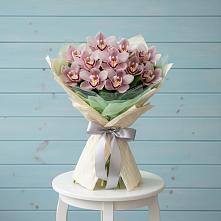 Букет цветов из:  Орхидеи и Розы в Казьминском
