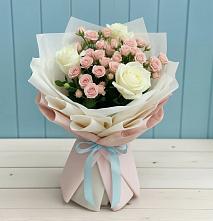 Букет цветов из:  Розы #REPLACE_PRED# Казьминском