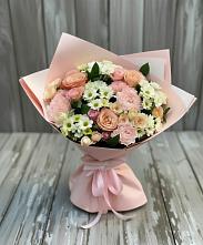 Букет цветов из:  Гвоздики, Розы и Хризантемы в Казьминском