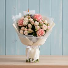 Букет цветов из:  Розы в Казьминском