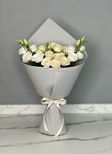 Букет цветов из:  Розы и Лизиантусы в Казьминском